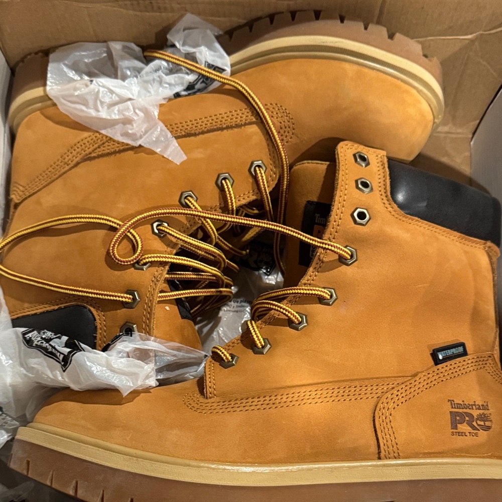 Timberland PRO Men's Steel Toe Boots in Tan